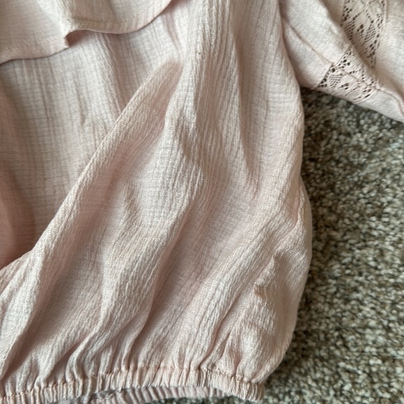 NWOT LUSH Top - Picture 4 of 6